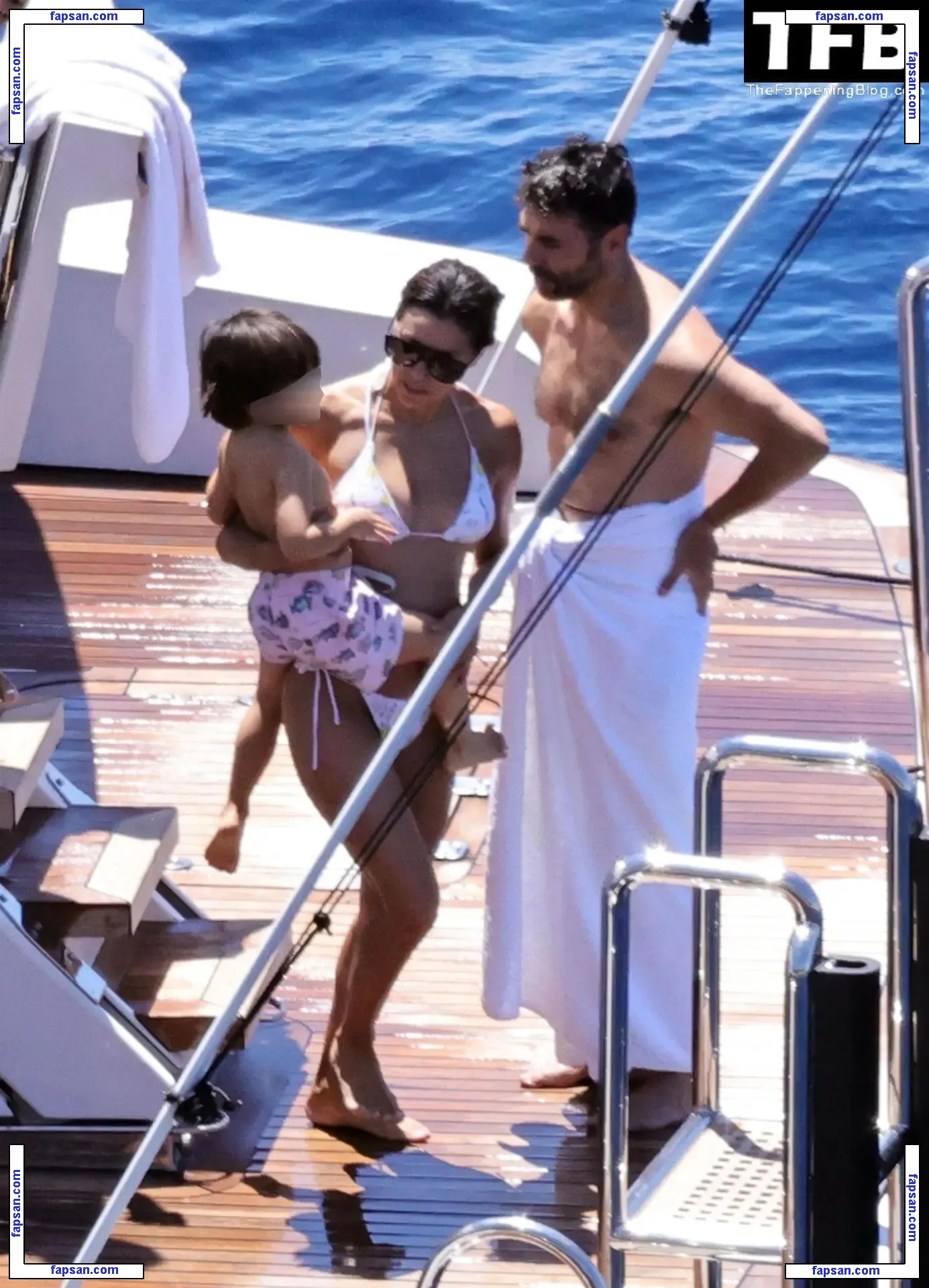 Eva Longoria nude photo #2375 from OnlyFans