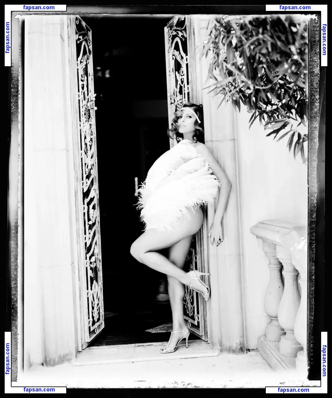 Eva Mendes nude photo #0255 from OnlyFans