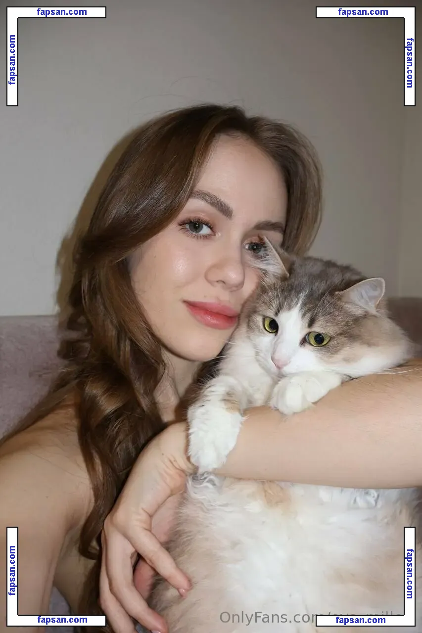 eva_millerr nude photo #0004 from OnlyFans