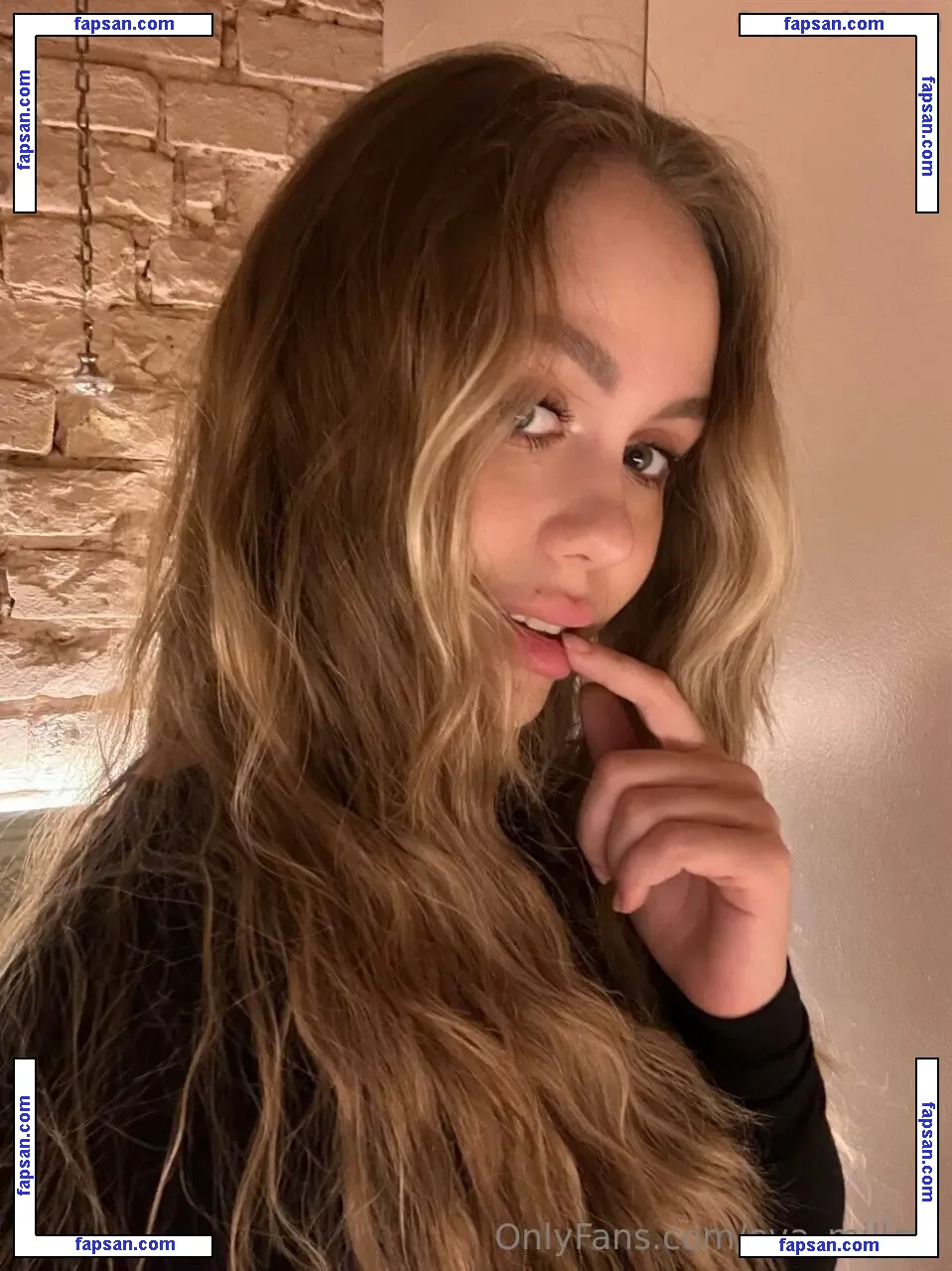 eva_millerr nude photo #0016 from OnlyFans