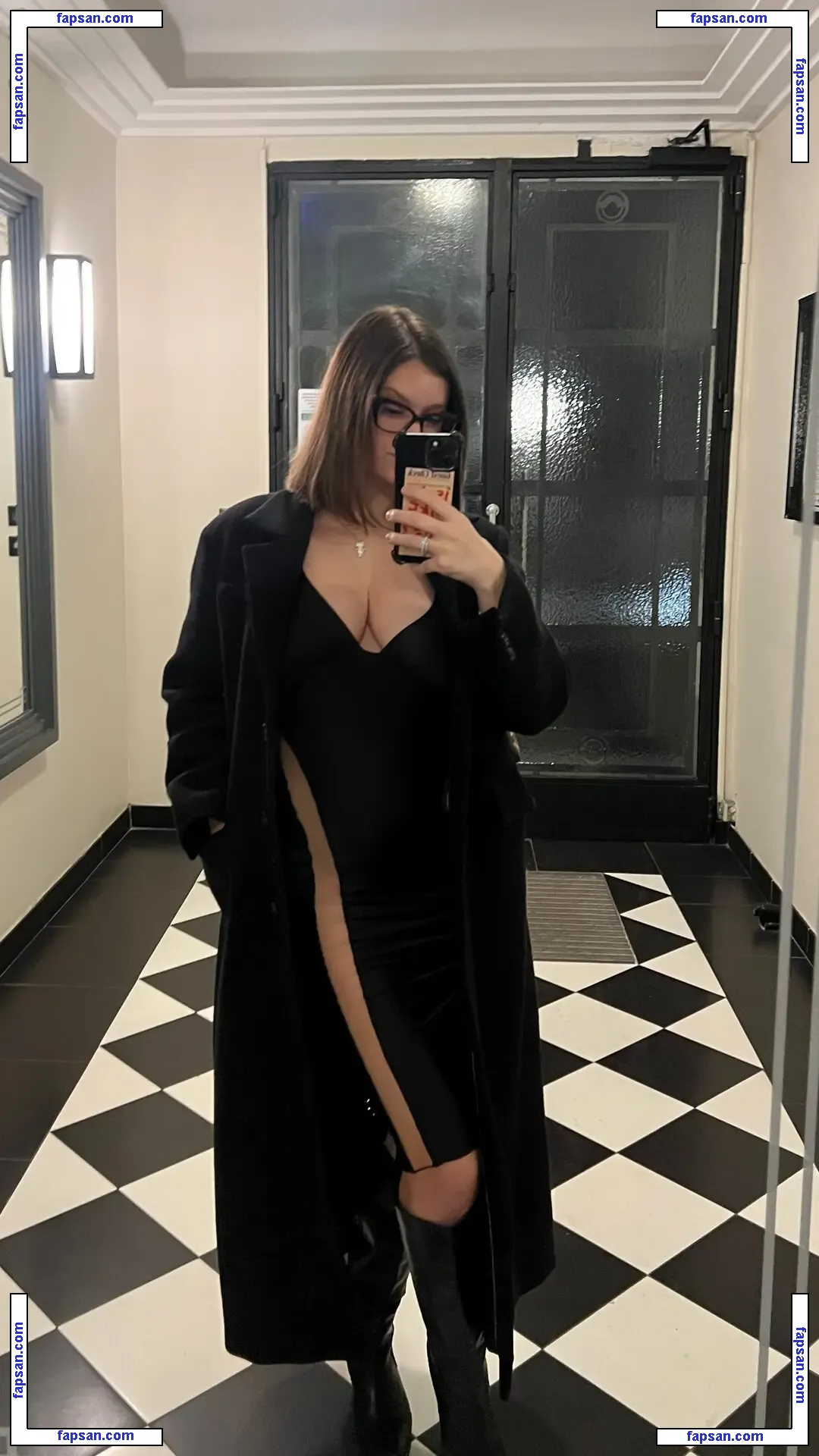 Eva Nahum nude photo #0001 from OnlyFans