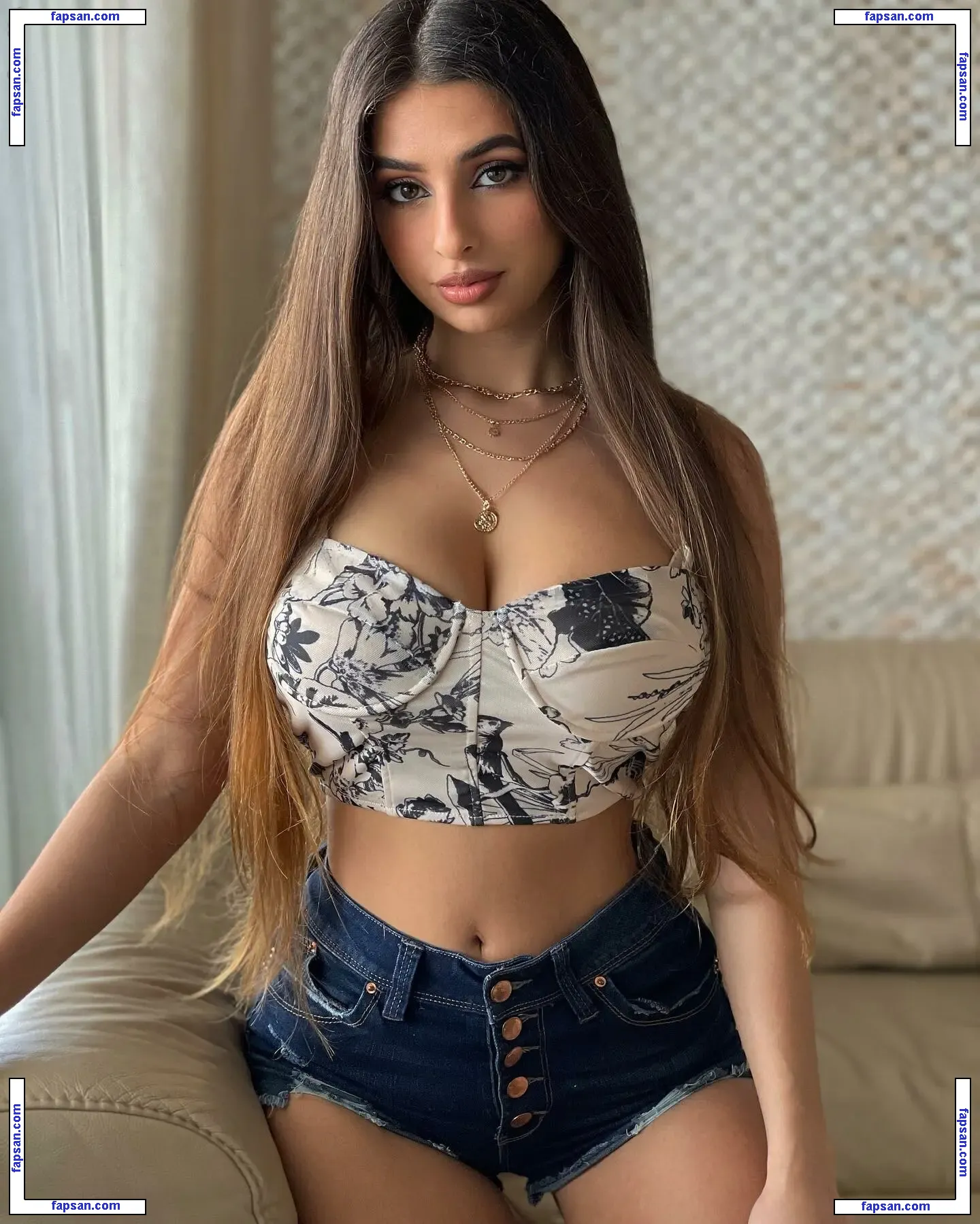Eva Savagiou nude photo #0036 from OnlyFans