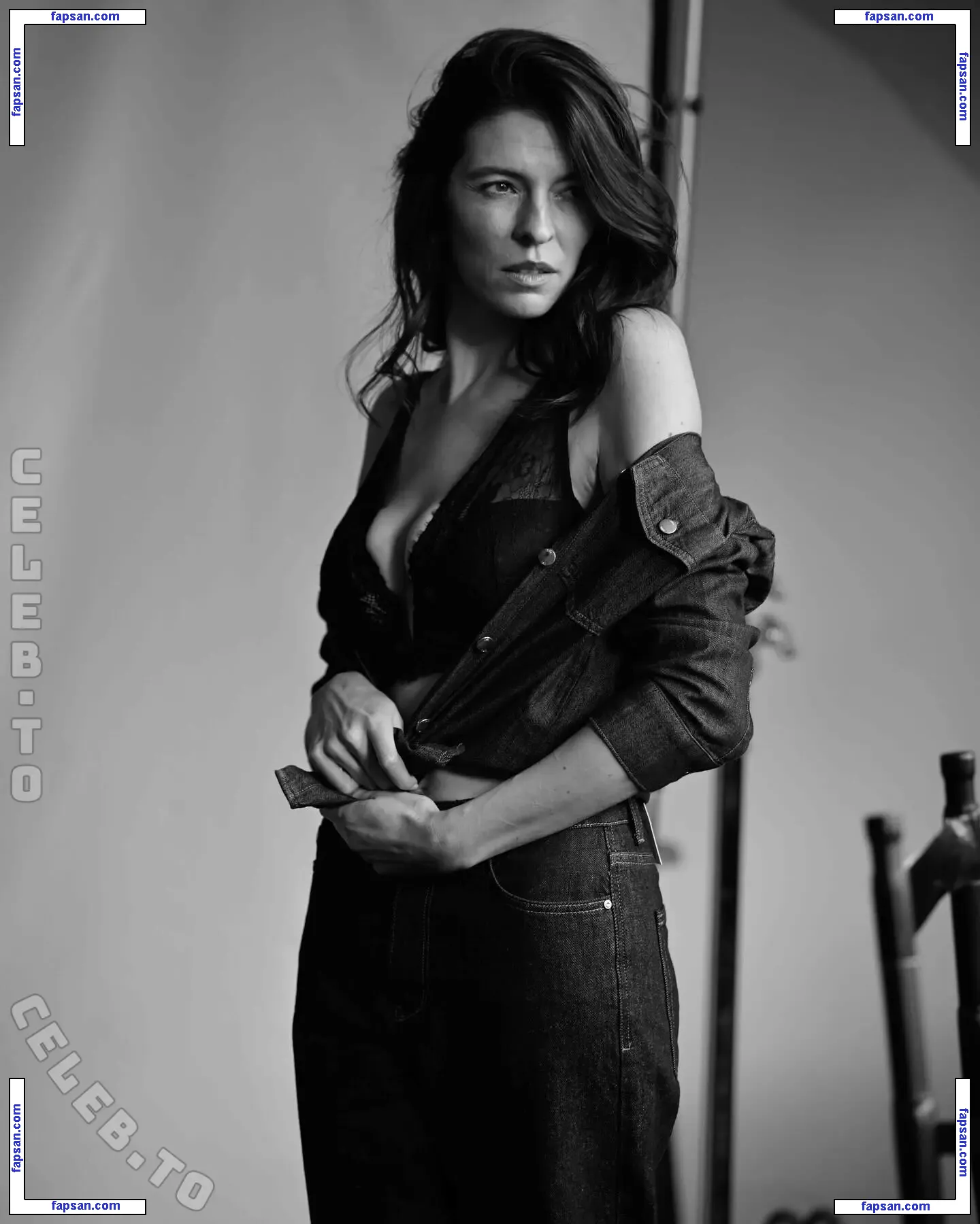 Eva Schug голая фото #0003 с Онлифанс