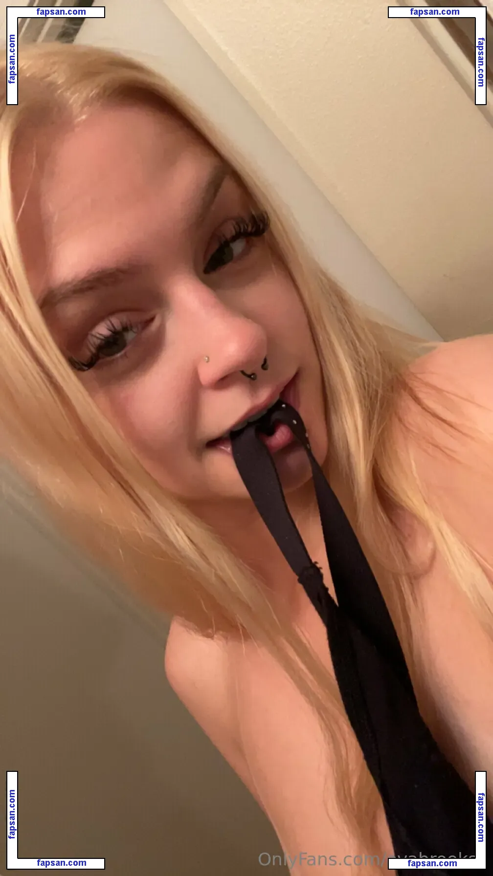 evabrookss nude photo #0010 from OnlyFans