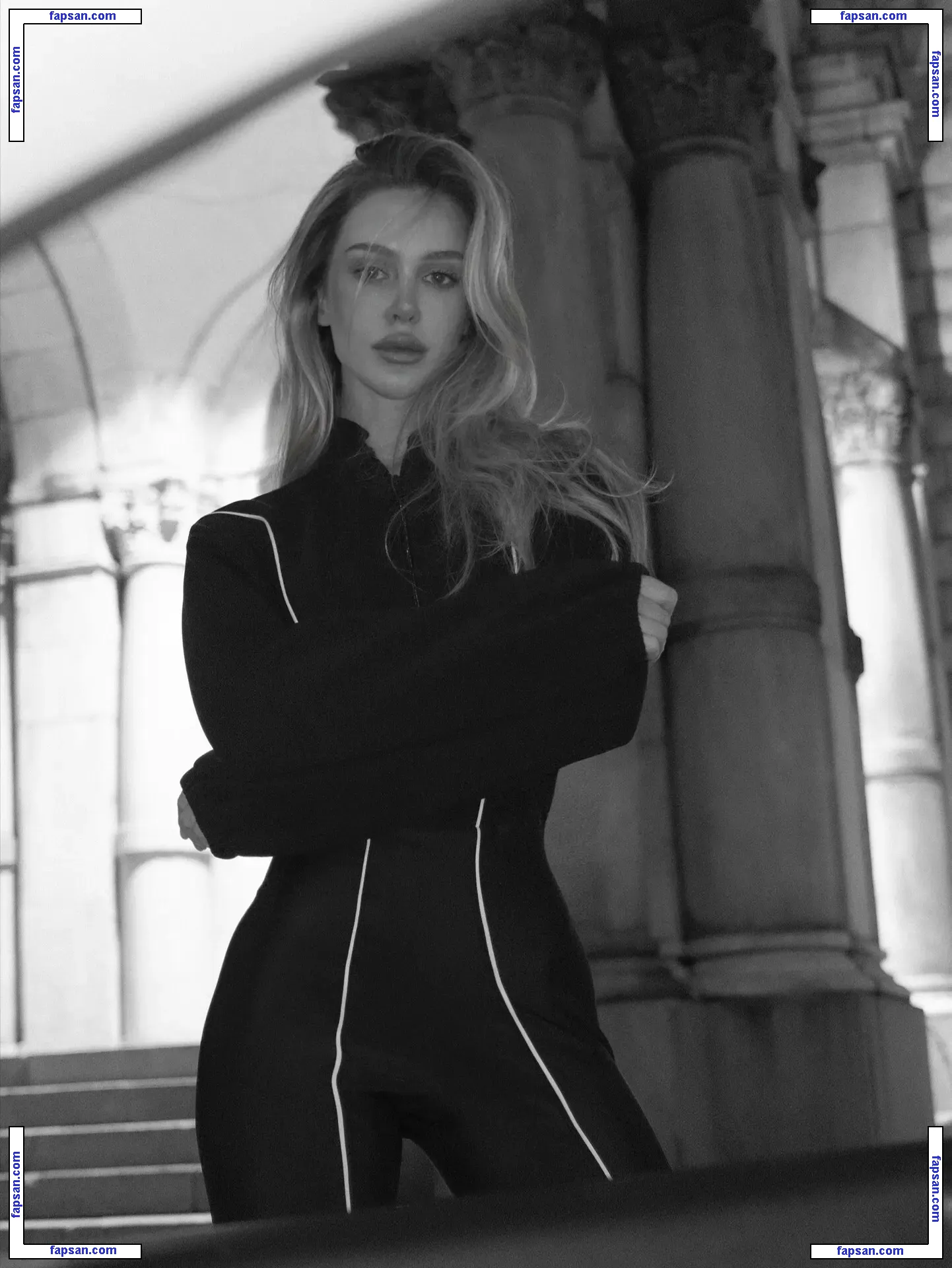 evalevel nude photo #0019 from OnlyFans