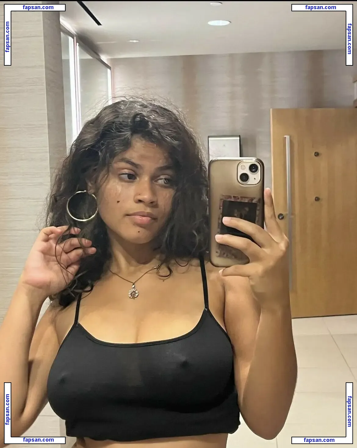 Evangeliediane Soylindabutimloco nude photo #0001 from OnlyFans