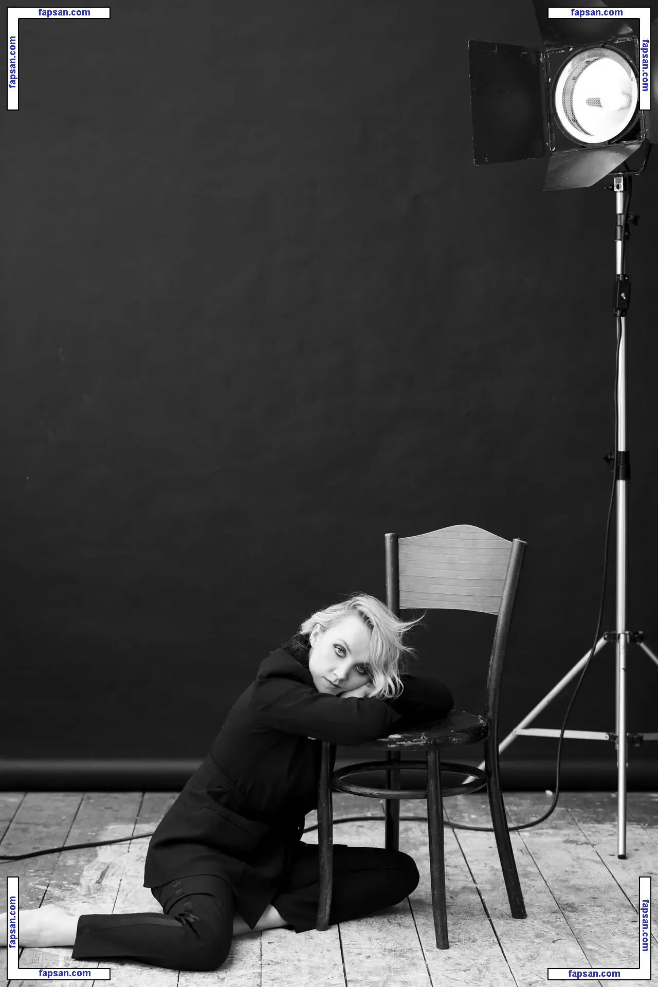 Evanna Lynch nude photo #0089 from OnlyFans