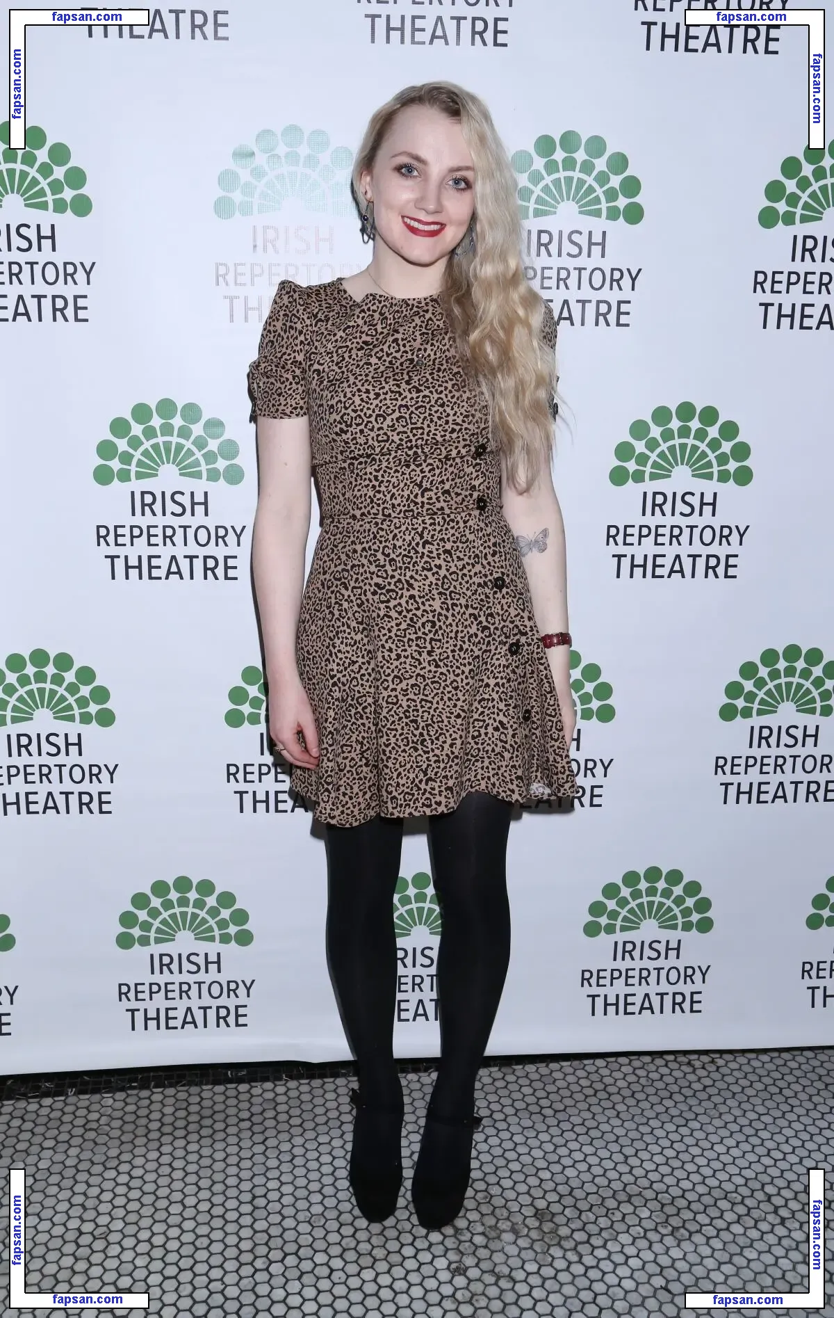 Evanna Lynch голая фото #0105 с Онлифанс