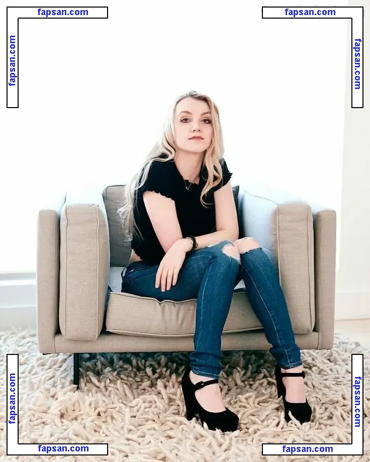 Evanna Lynch голая фото #0107 с Онлифанс