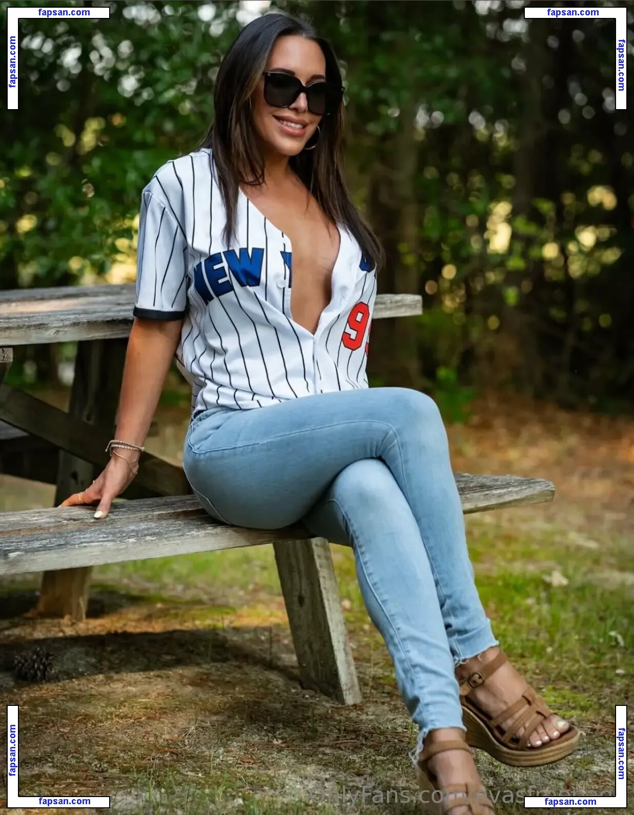 evasfreepage nude photo #0025 from OnlyFans