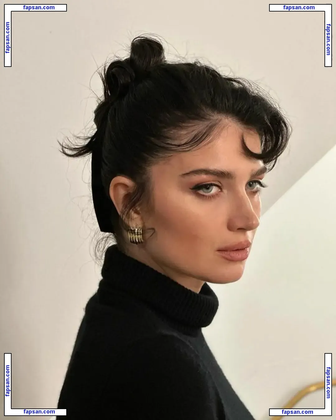 Eve Hewson nude photo #0128 from OnlyFans