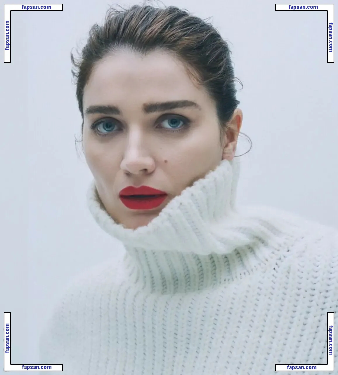 Eve Hewson nude photo #0165 from OnlyFans