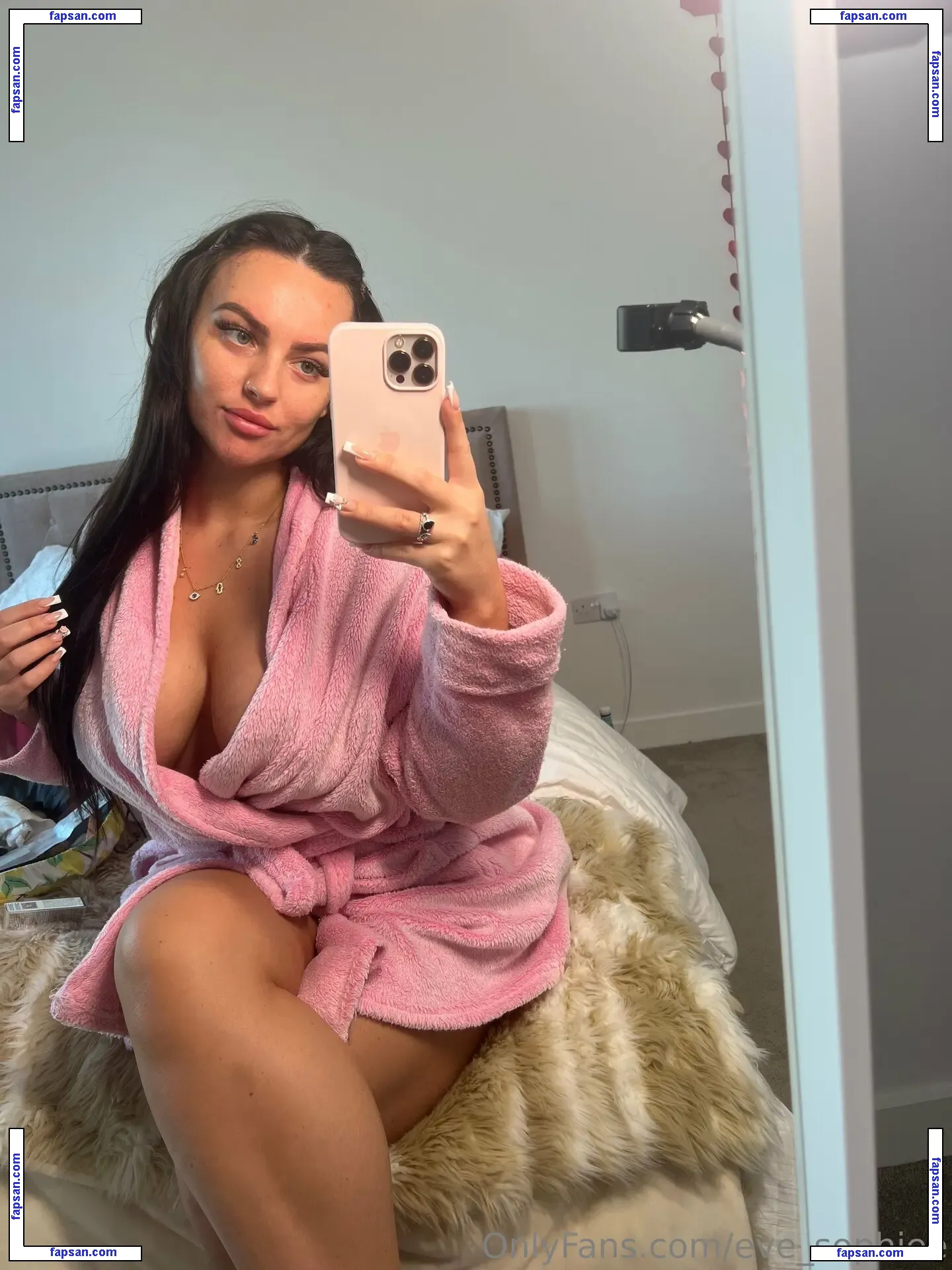 Eve Sophie nude photo #0135 from OnlyFans