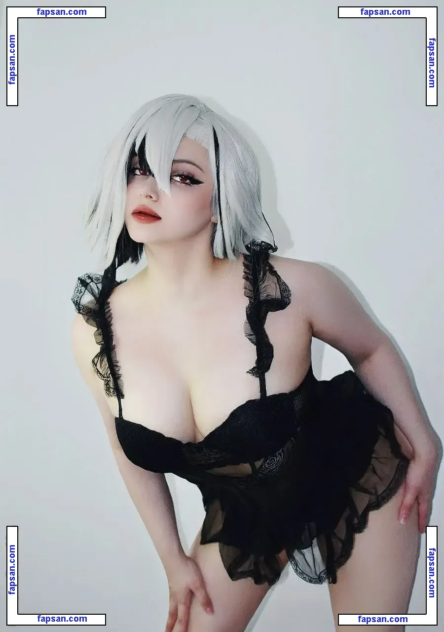 Evelinaava nude photo #0034 from OnlyFans