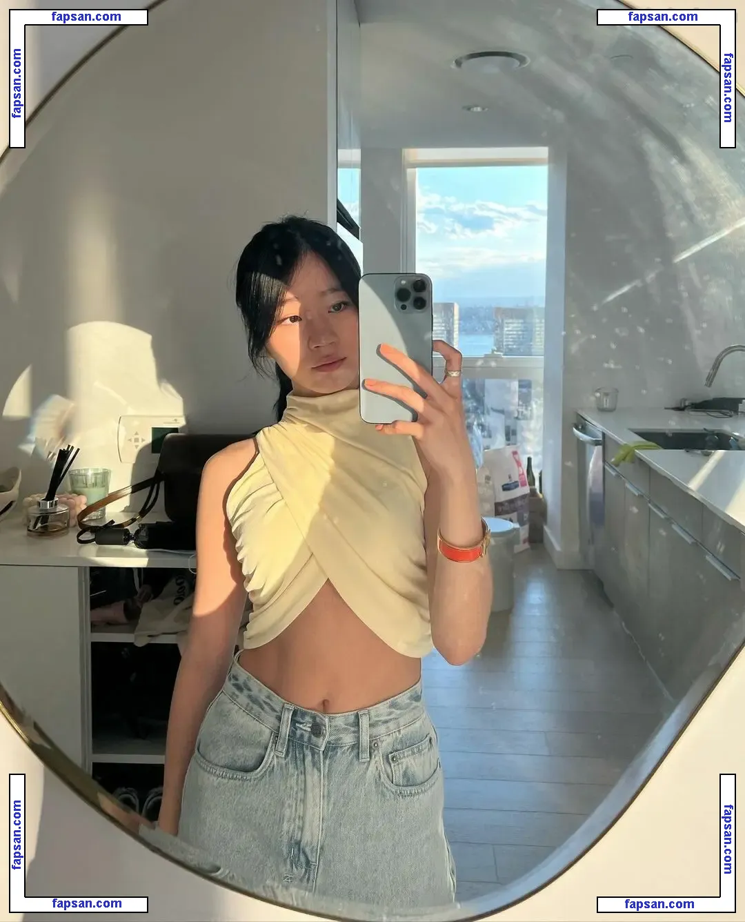 Evelyn Ha nude photo #0014 from OnlyFans