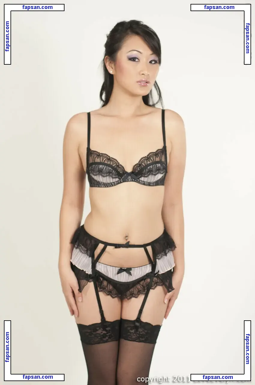Evelyn Lin nude photo #0343 from OnlyFans