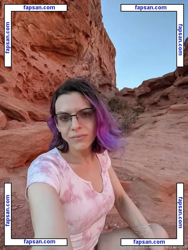 Evelyn Nyte голая фото #0011 с Онлифанс