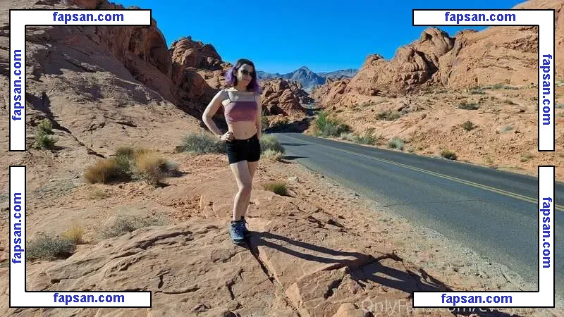 Evelyn Nyte голая фото #0012 с Онлифанс