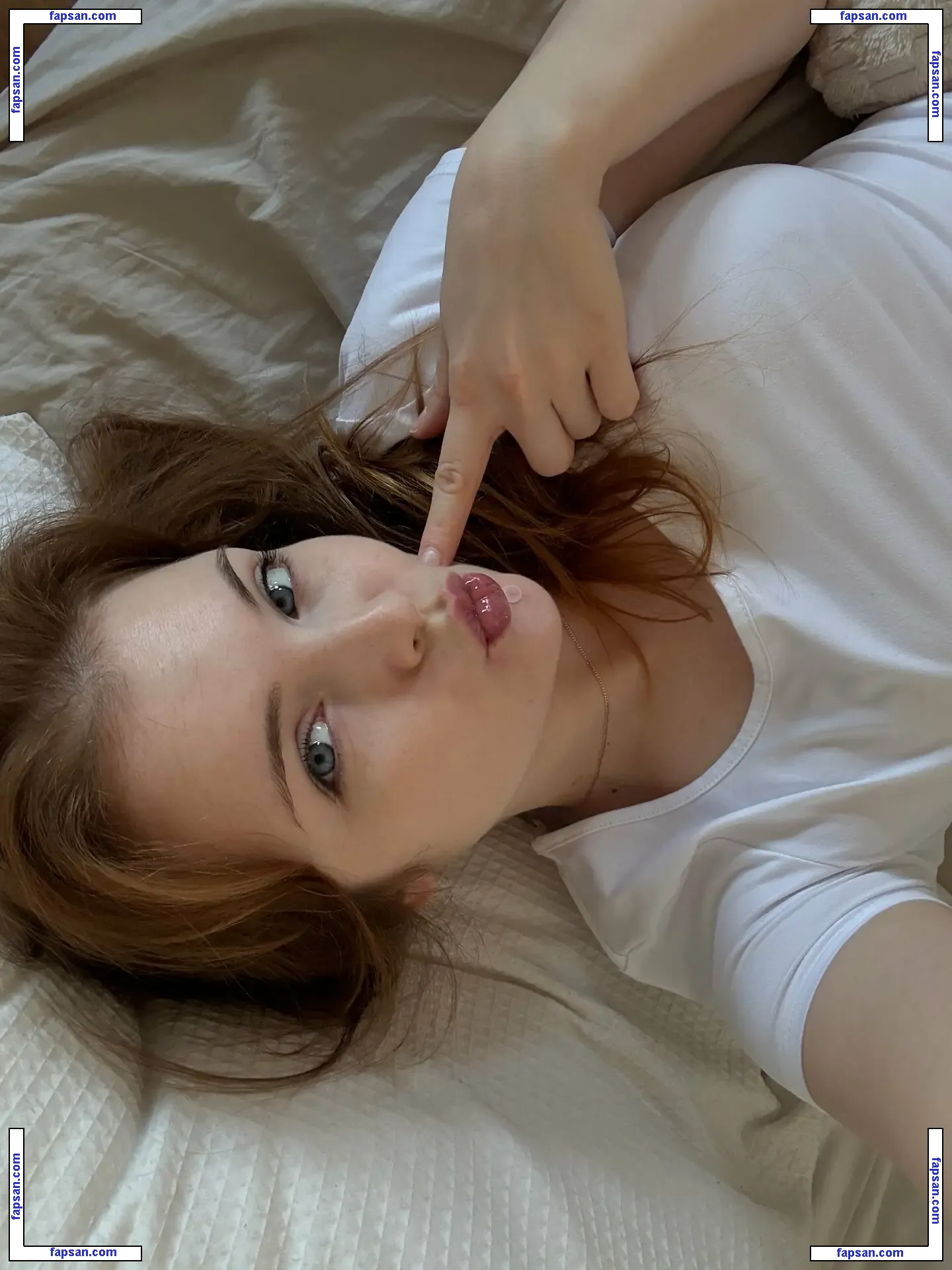 Evelynn голая фото #0004 с Онлифанс