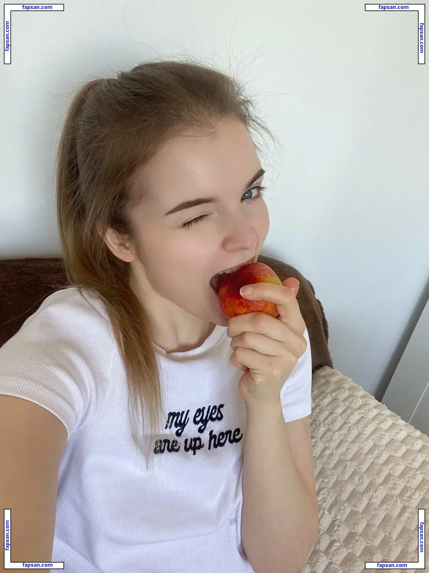 Evelynn nude photo #0044 from OnlyFans