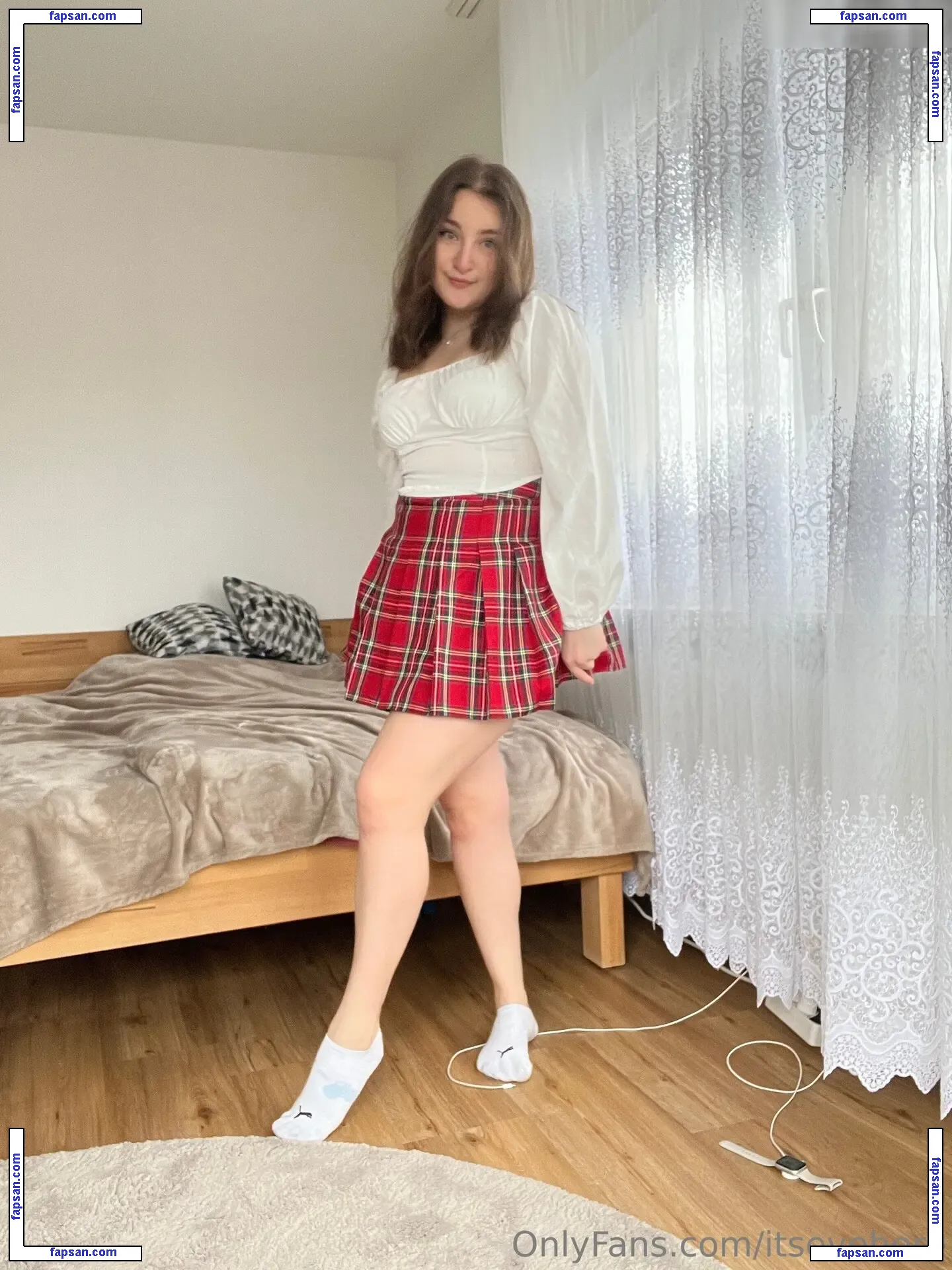 Evelynxka nude photo #0029 from OnlyFans