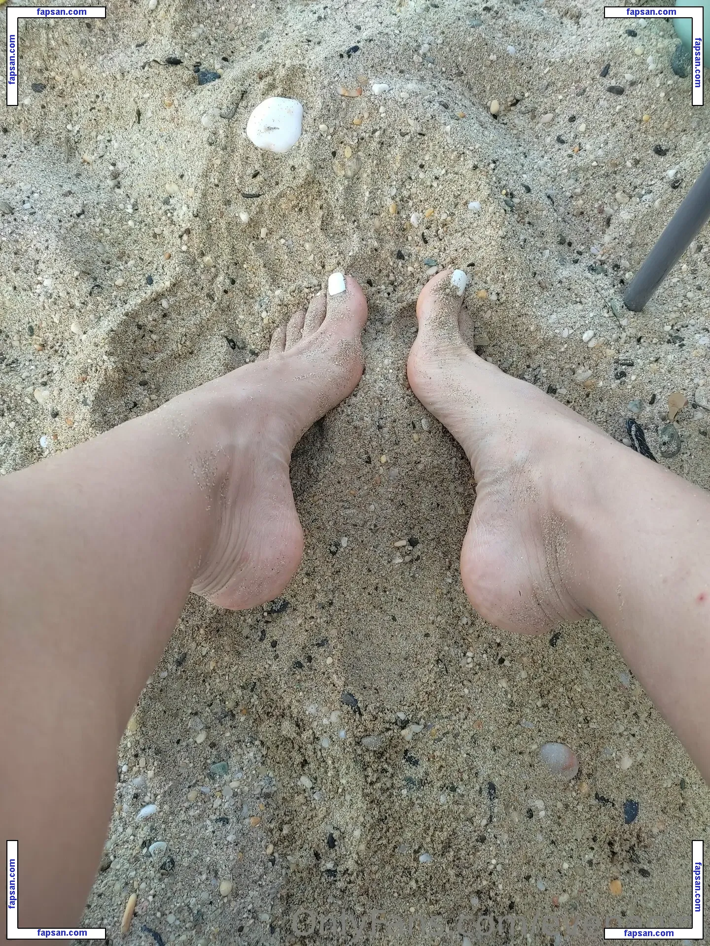 evenagini.free nude photo #0007 from OnlyFans