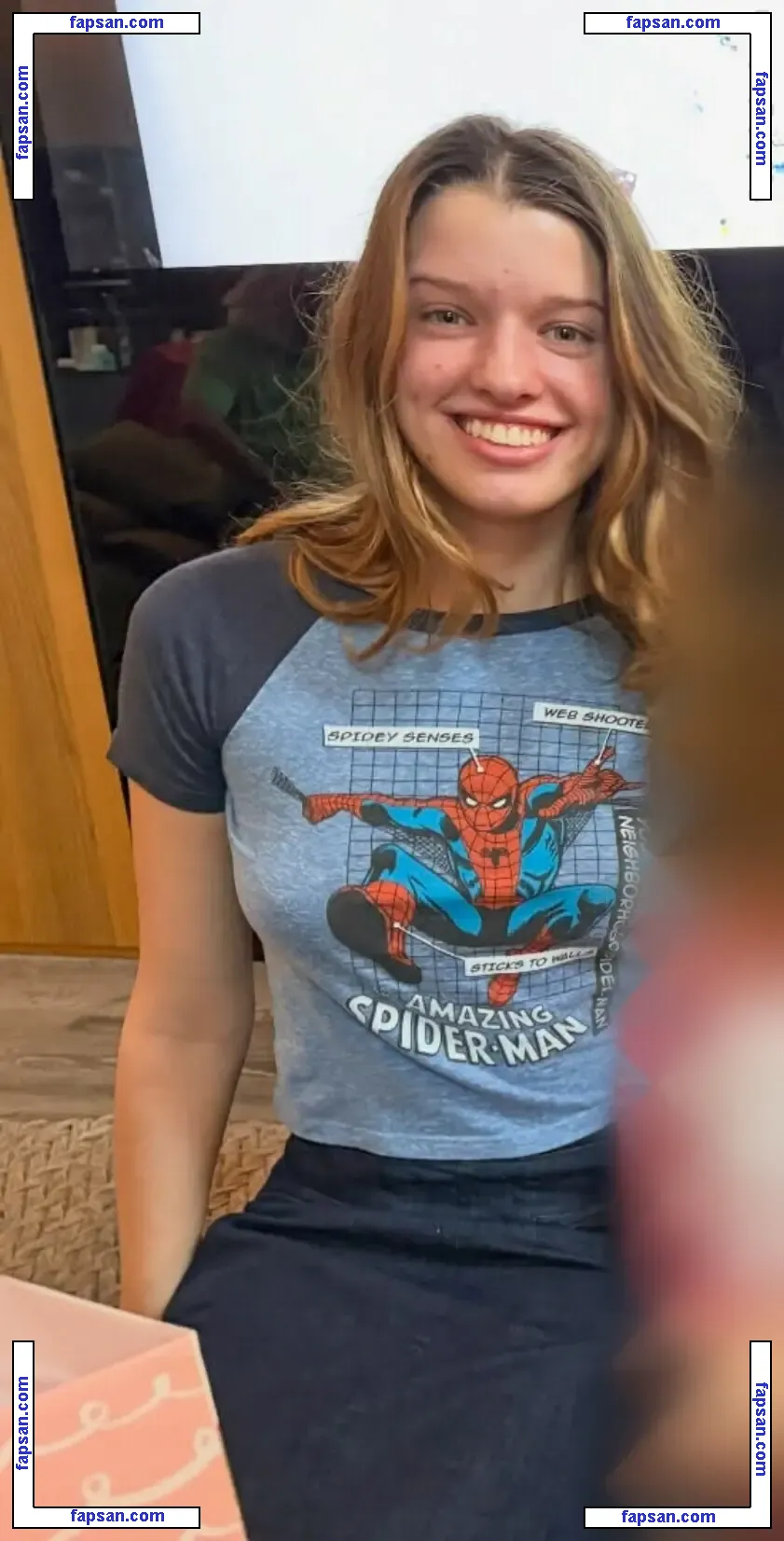 Ever Anderson nude photo #0003 from OnlyFans