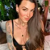 Everly Bella голая #0003