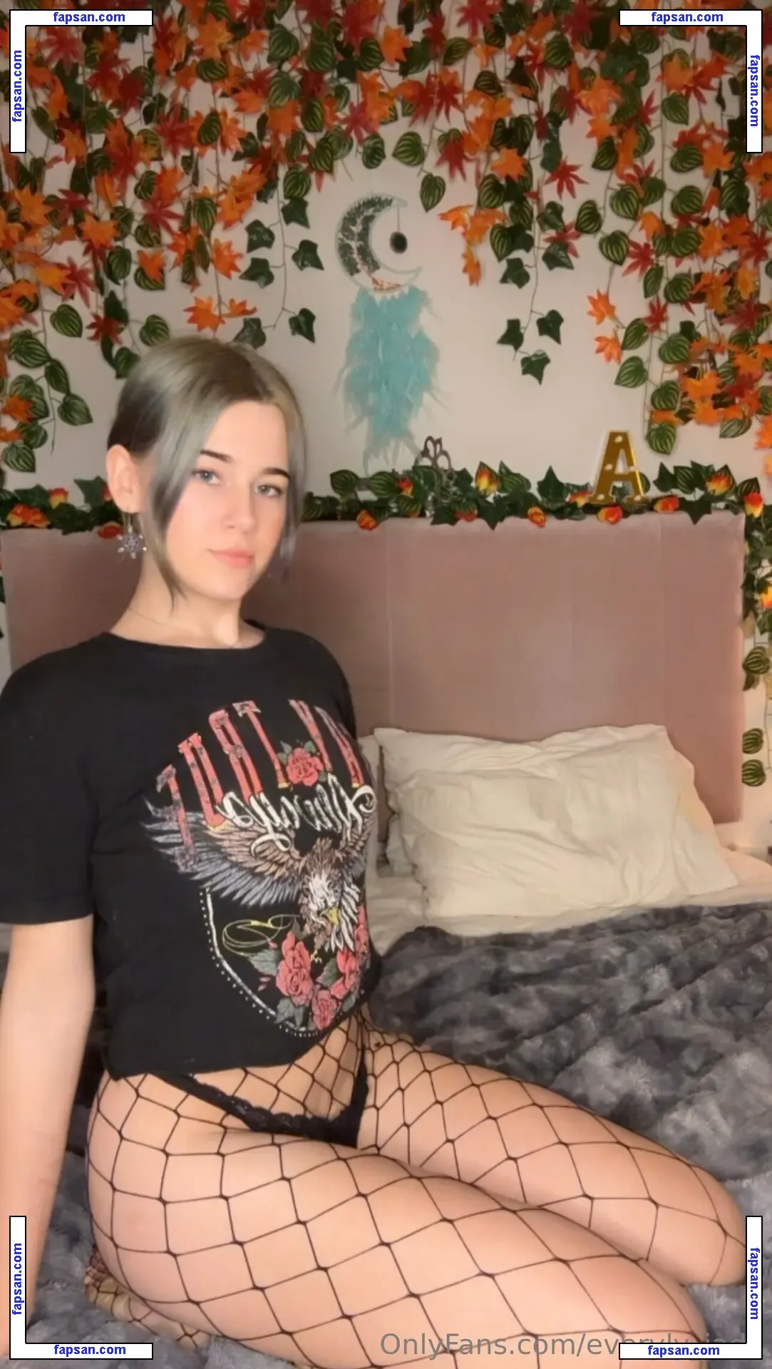 everyly_jade nude photo #0017 from OnlyFans