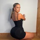 Evie Garbe nude #0063