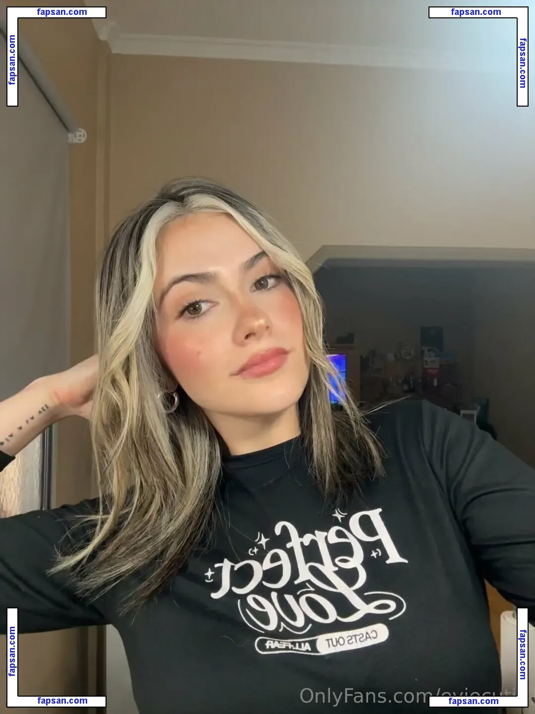 eviecutie nude photo #0001 from OnlyFans