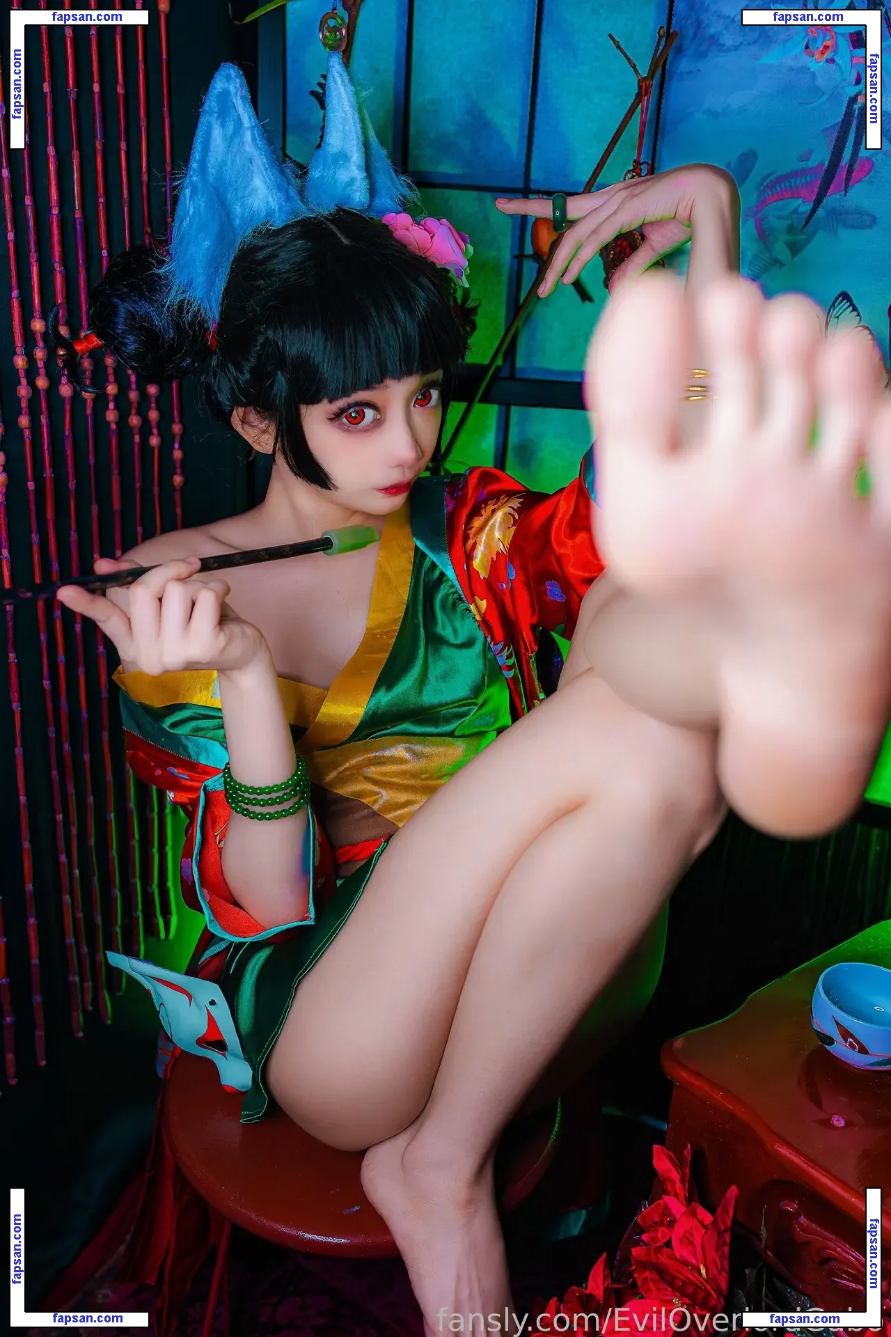 Evil Overlord Gabo голая фото #0455 с Онлифанс