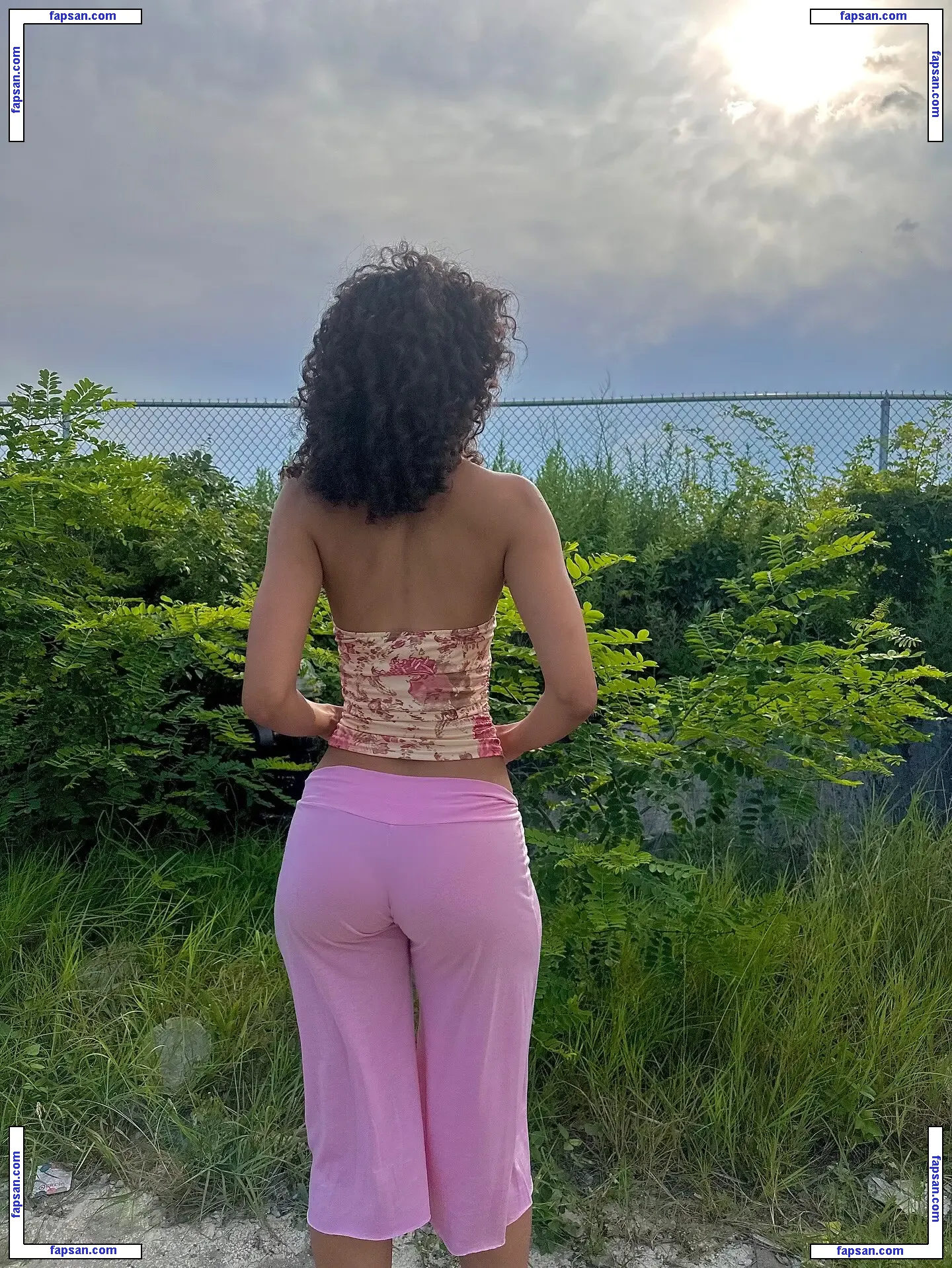 ewmxt голая фото #0084 с Онлифанс