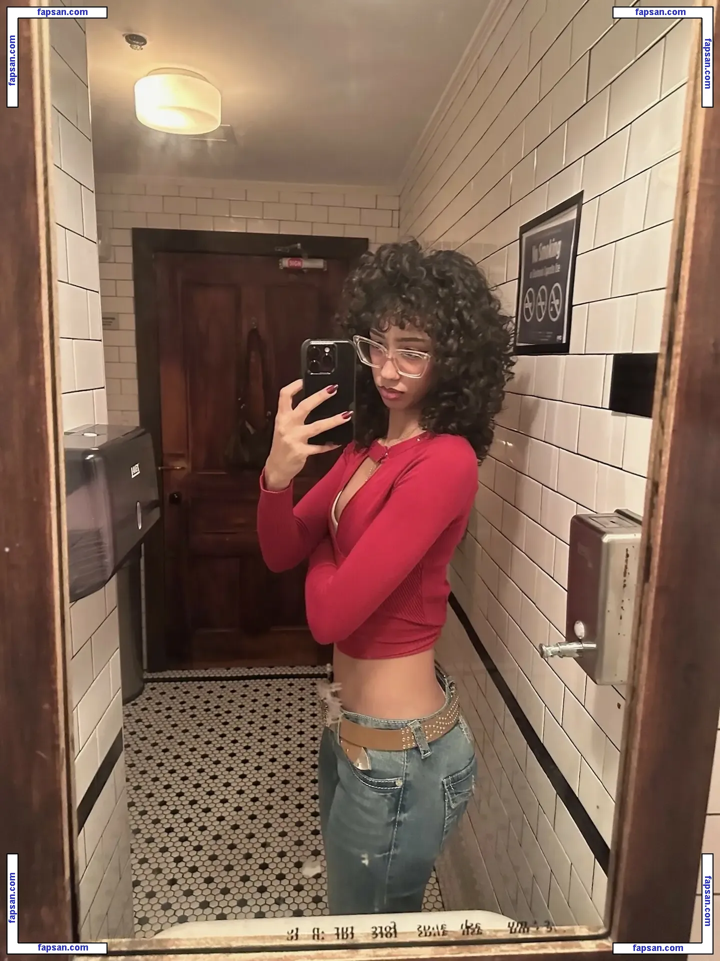 ewmxt nude photo #0103 from OnlyFans