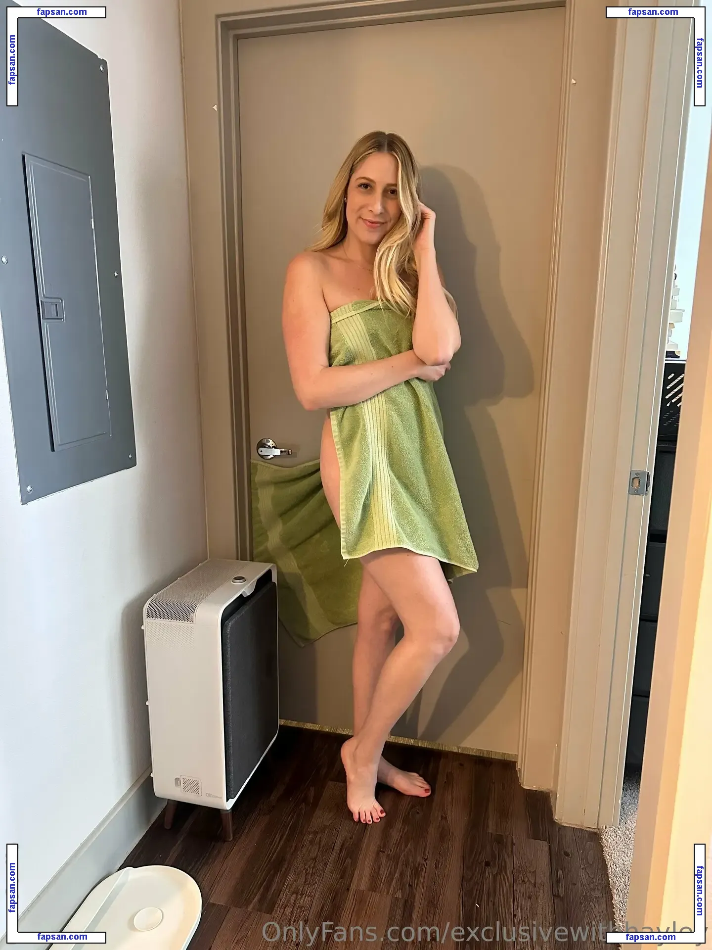 exclusivewithhayley nude photo #0013 from OnlyFans