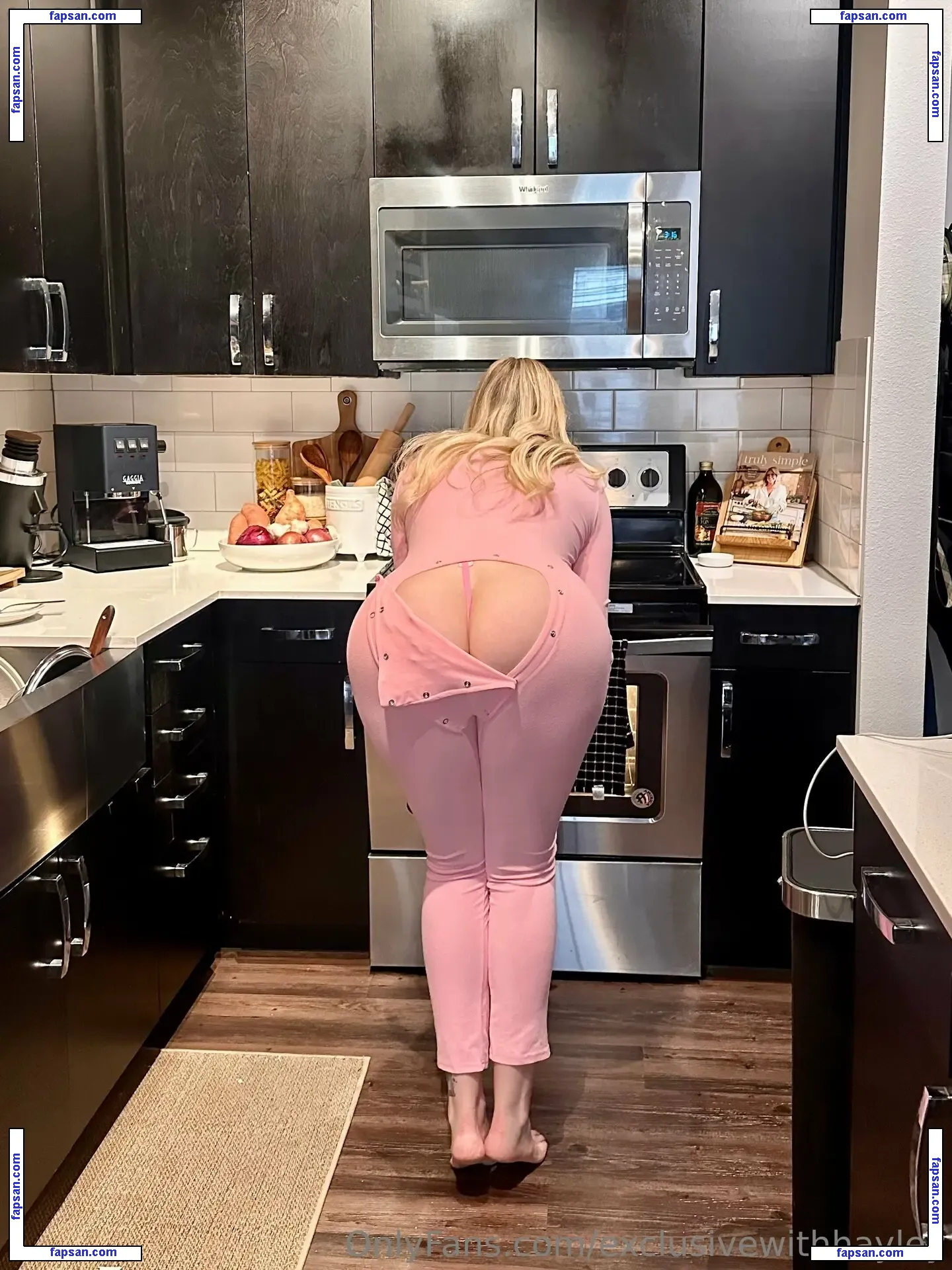 exclusivewithhayley nude photo #0030 from OnlyFans