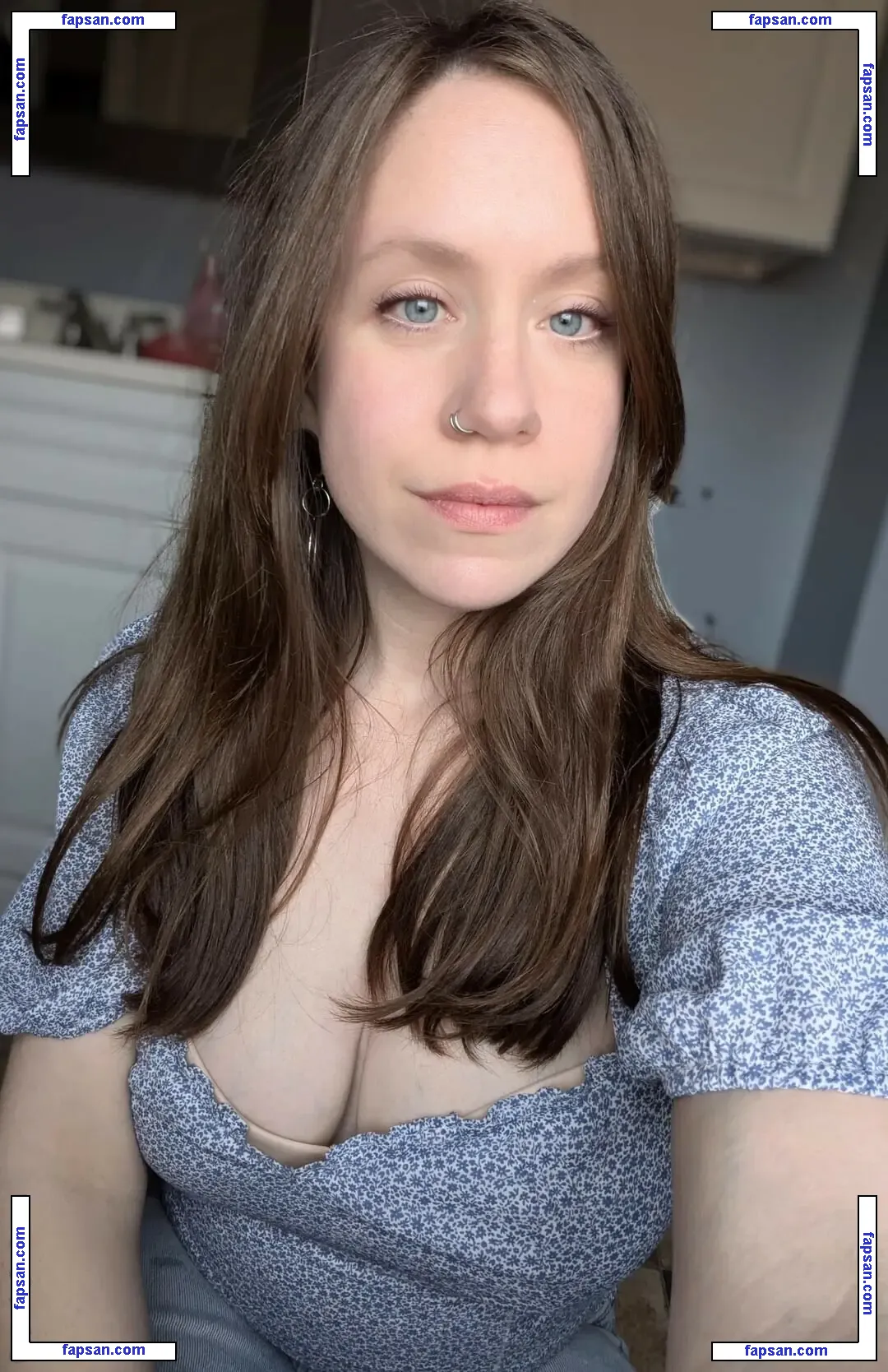 Extra_Nebula_7236 nude photo #0002 from OnlyFans