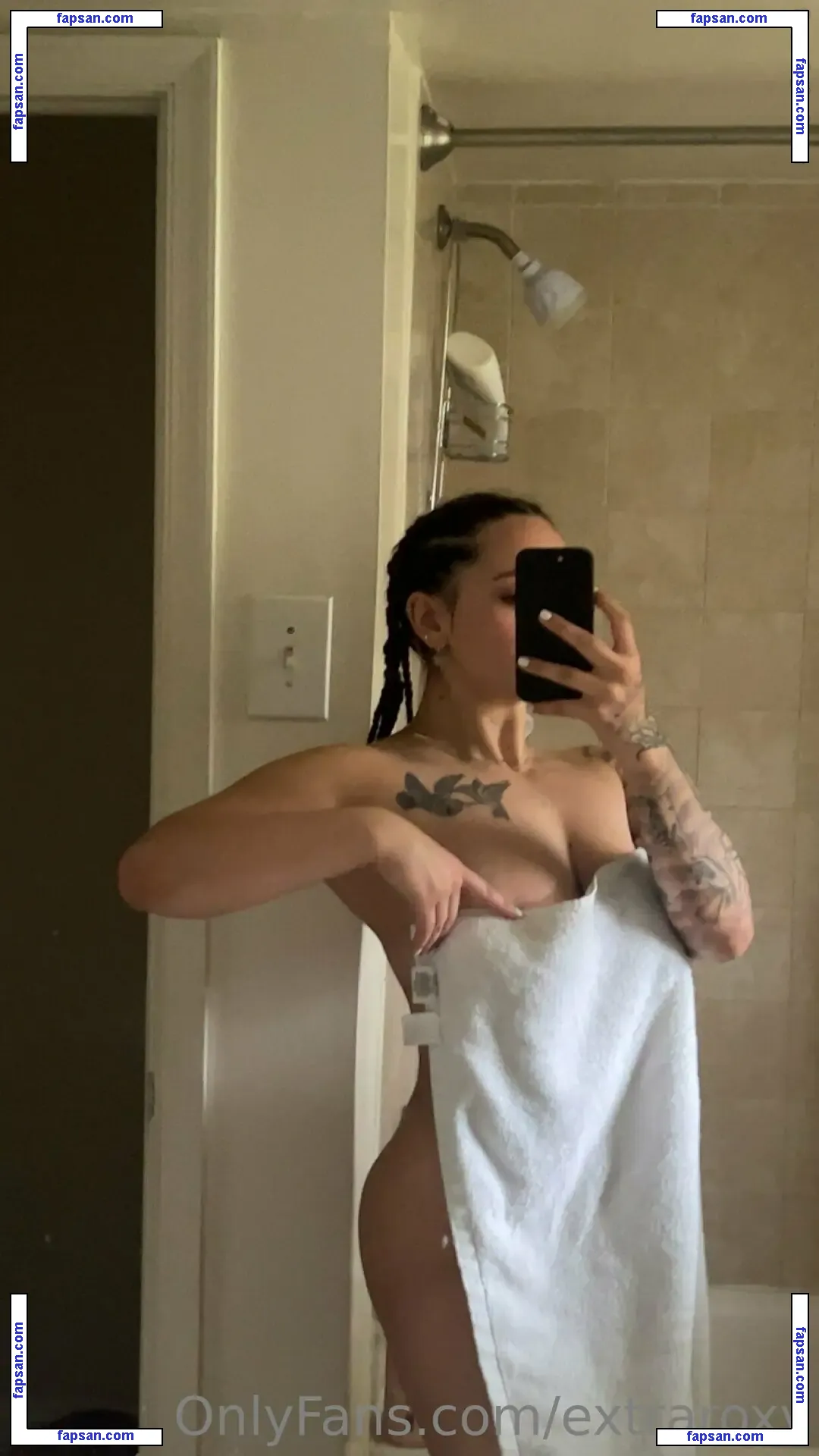extraroxy nude photo #0024 from OnlyFans