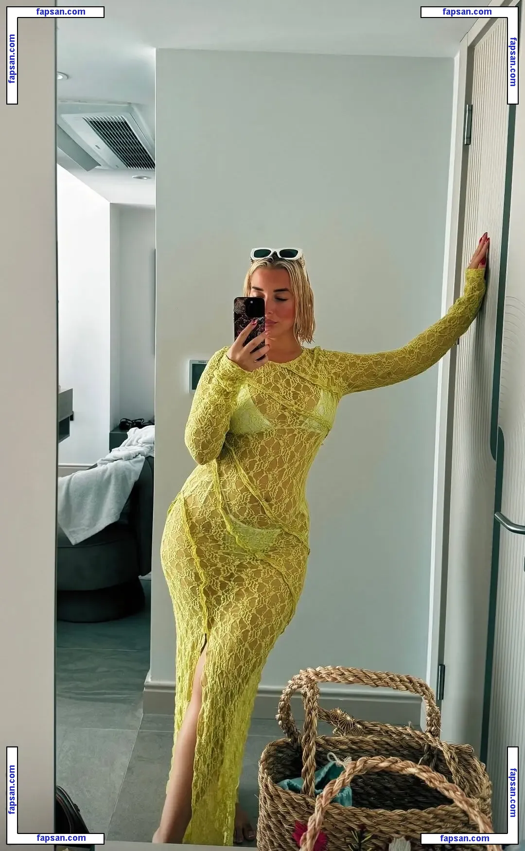 Ezgi Ergenc nude photo #0021 from OnlyFans