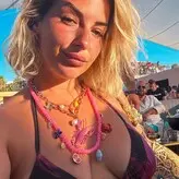 Ezgi Ergenc голая #0007