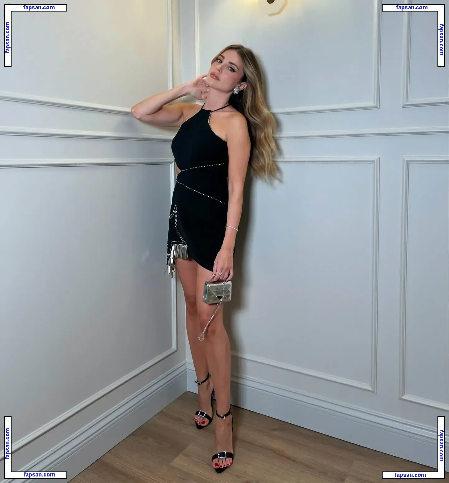 Ezgi Eyuboglu голая фото #0041 с Онлифанс