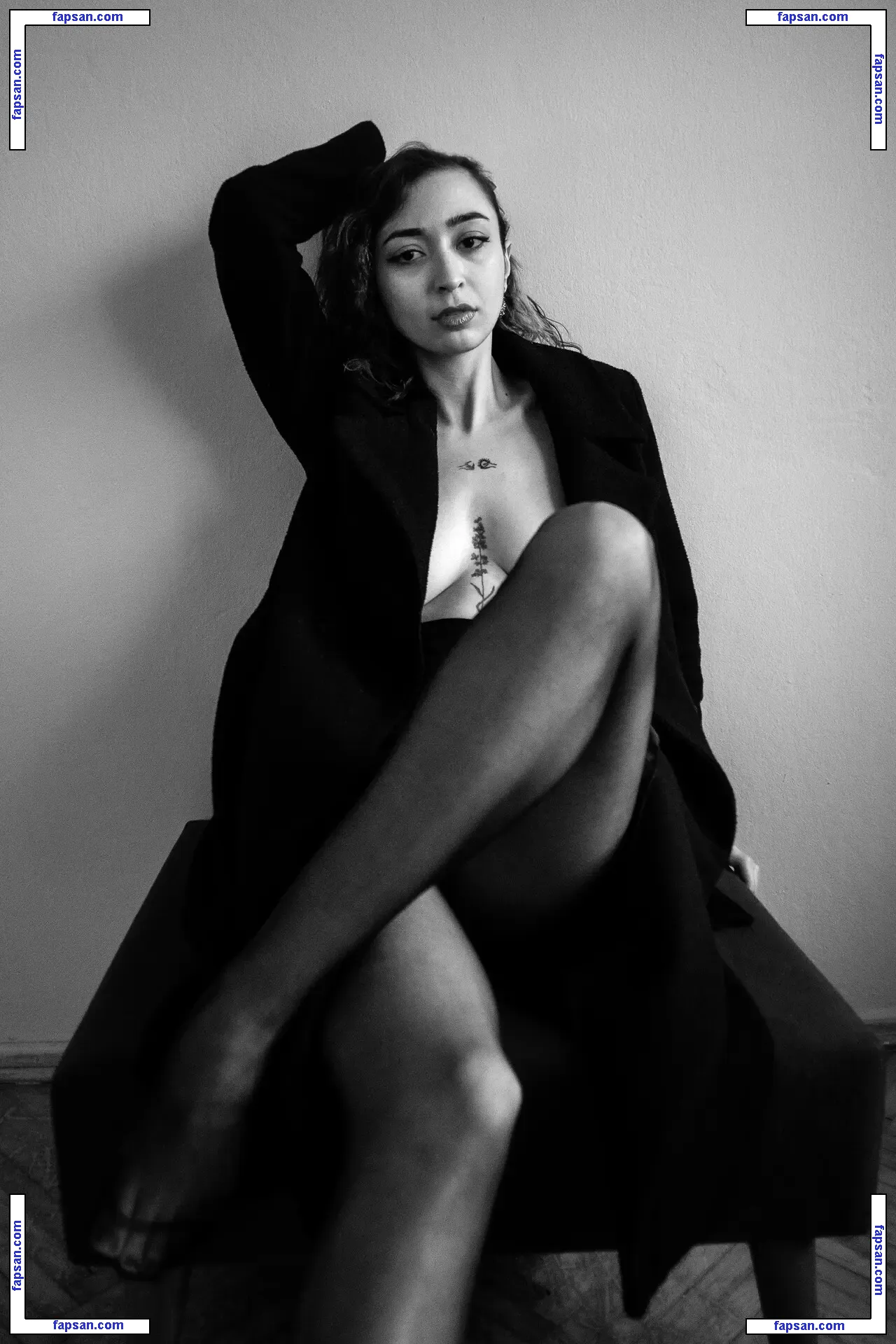 Ezgi Temel голая фото #0019 с Онлифанс