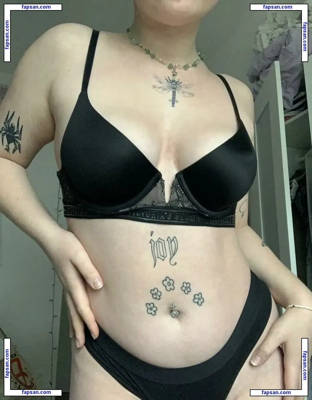 Ezra Butler nude photo #0030 from OnlyFans