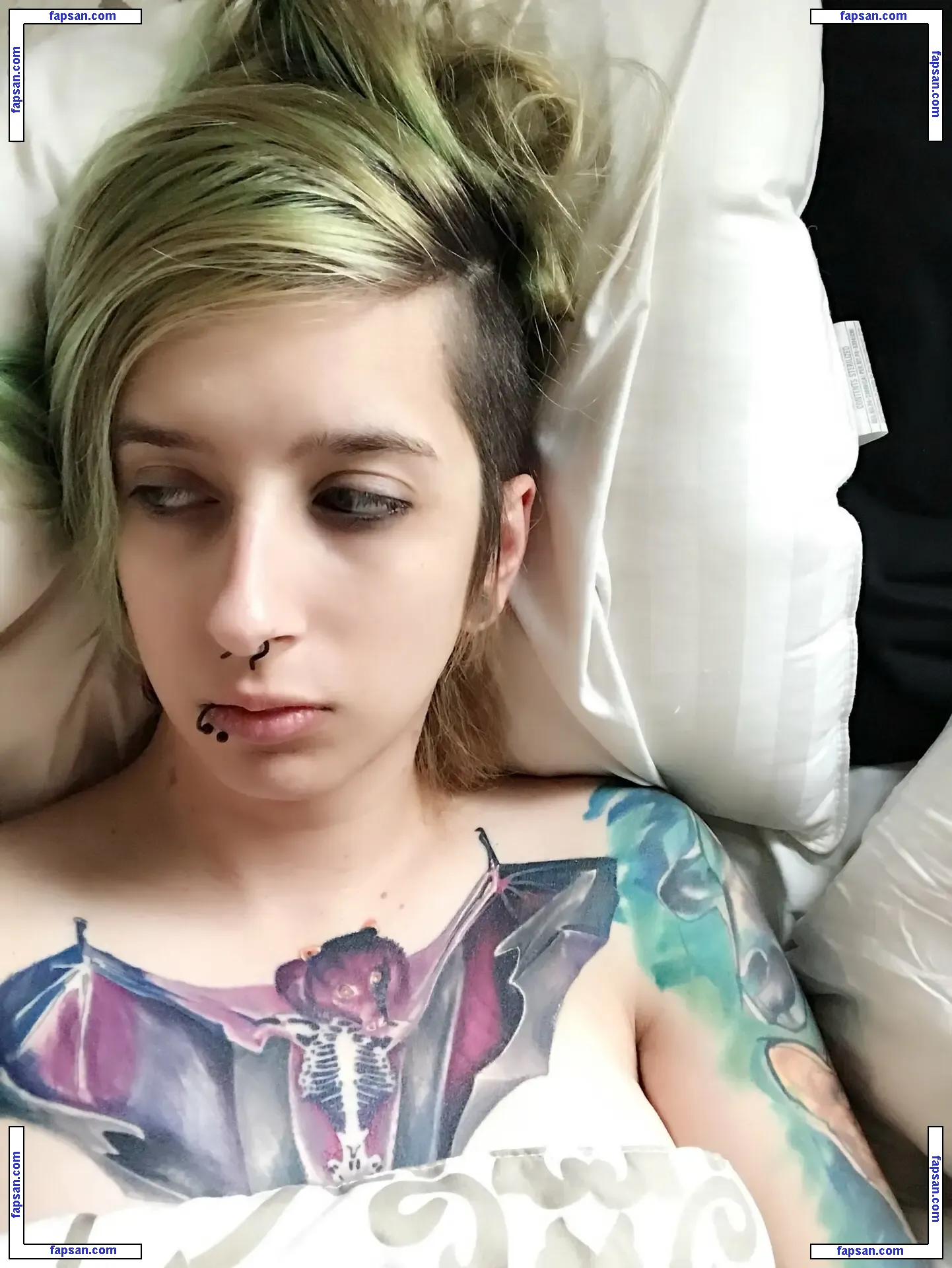 Ezra Spell голая фото #0016 с Онлифанс