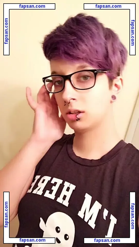 Ezra Spell голая фото #0019 с Онлифанс