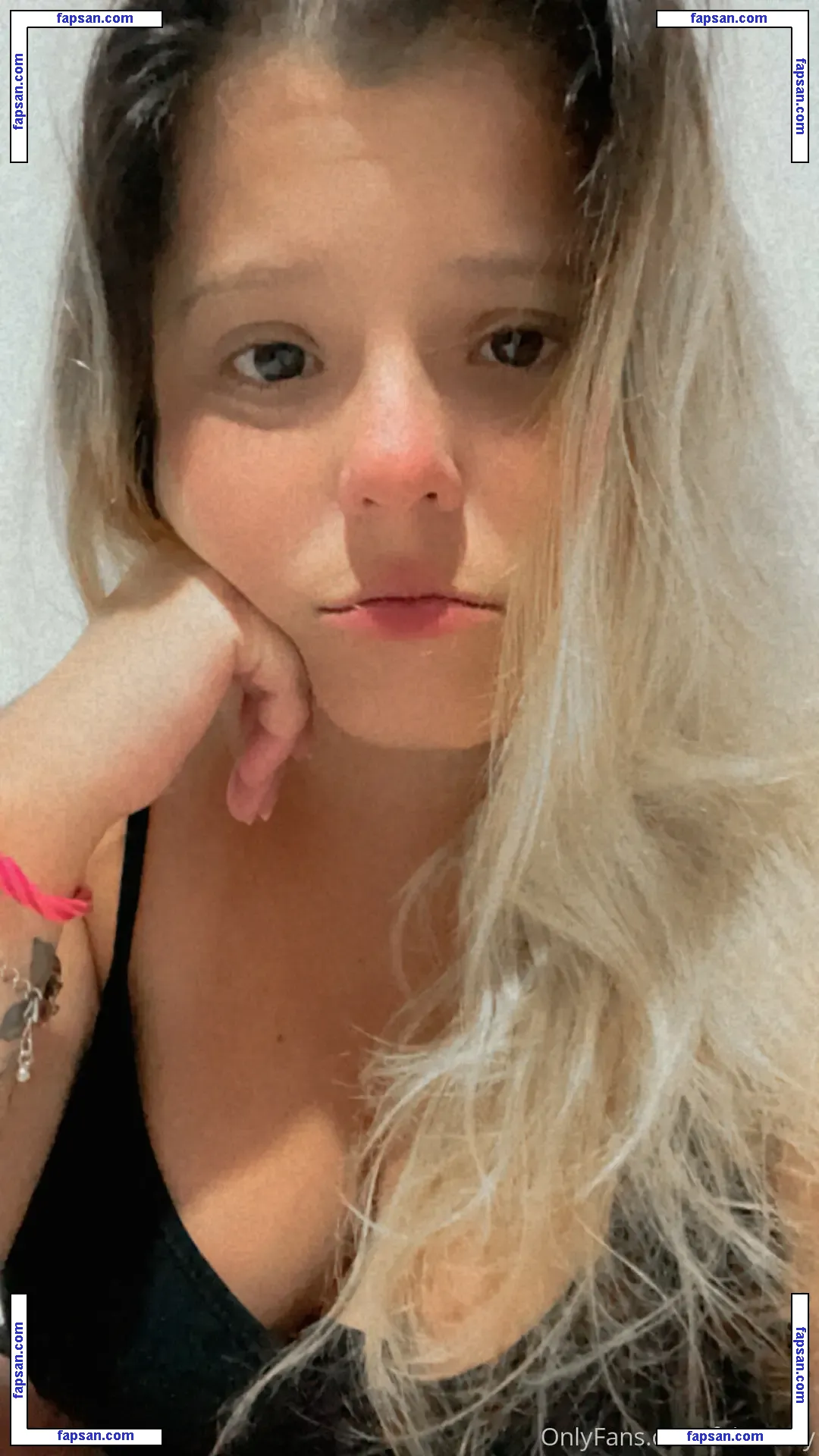 Fah Suicide nude photo #0303 from OnlyFans