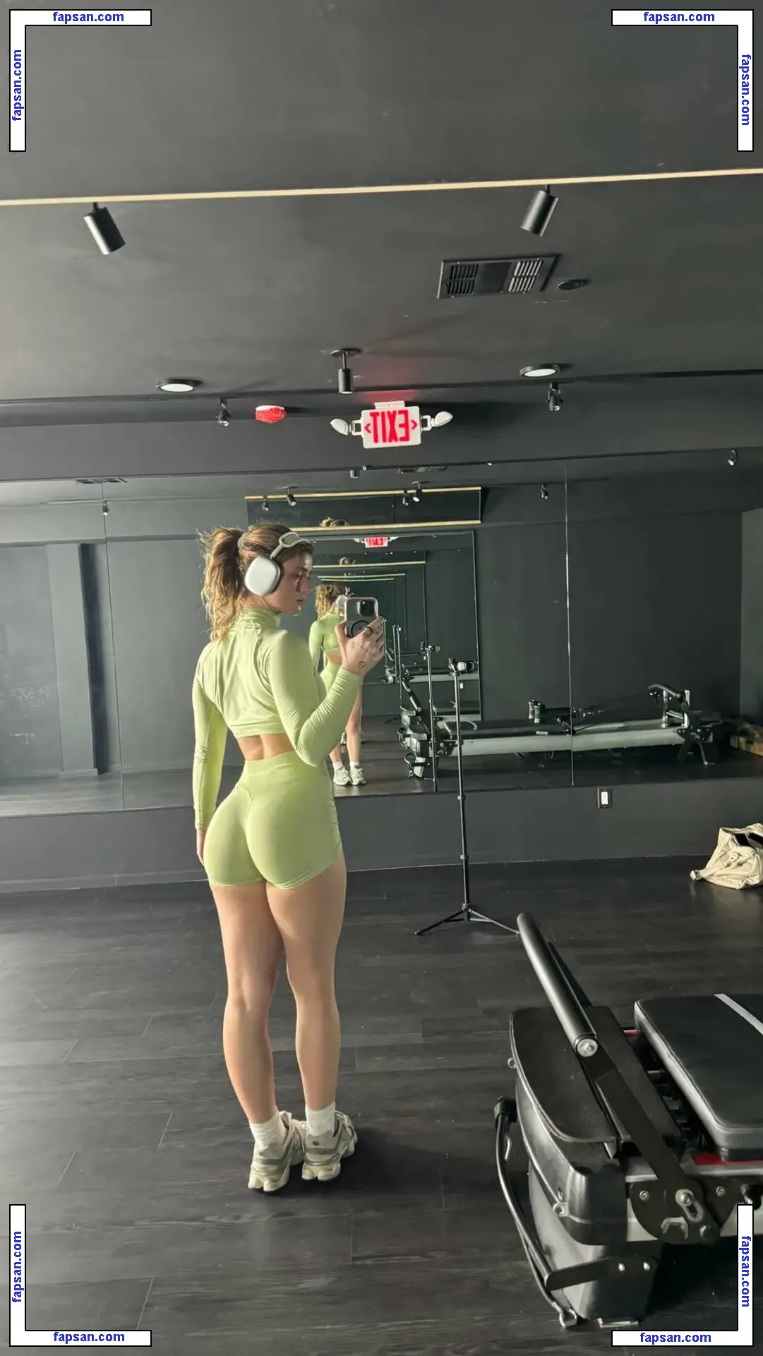 Faith Ordway nude photo #1367 from OnlyFans