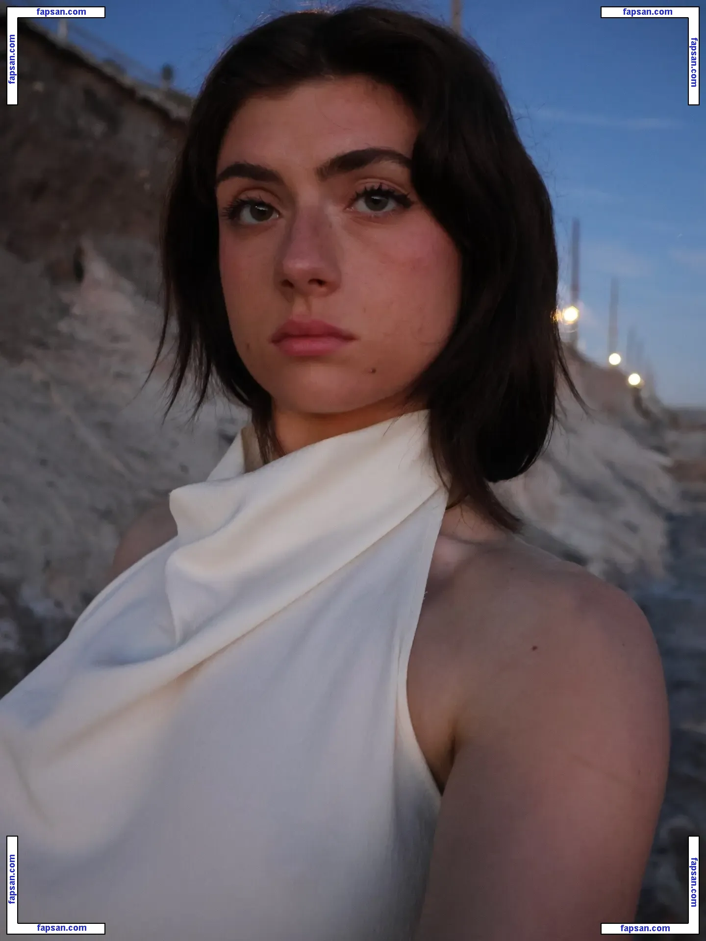 Faith Ordway голая фото #1439 с Онлифанс