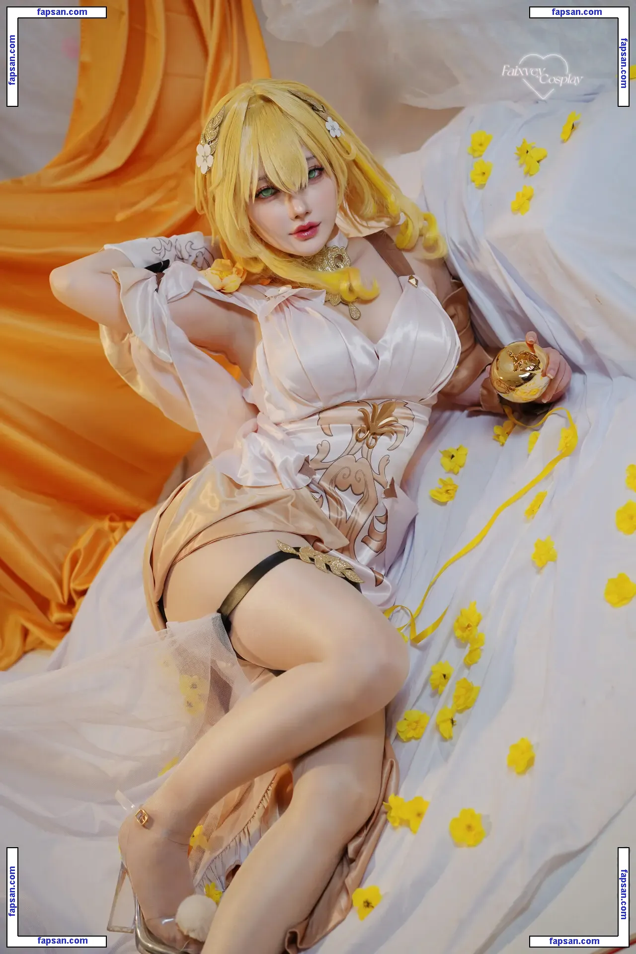 Faixvey nude photo #0026 from OnlyFans