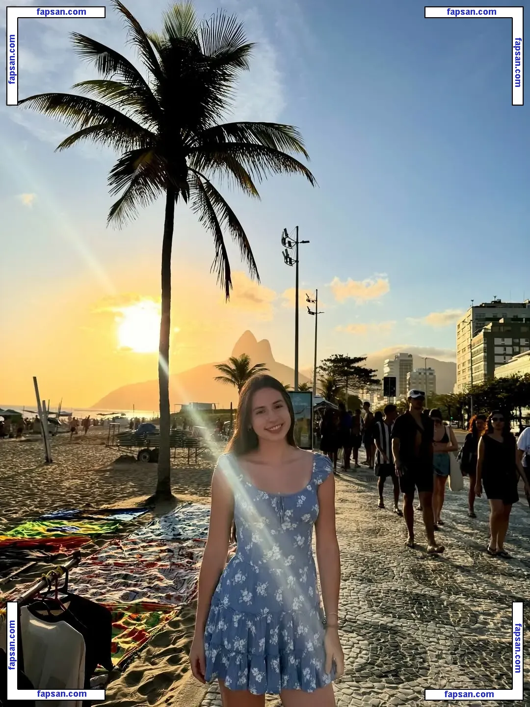 Famosinhas Do Sbt голая фото #0003 с Онлифанс